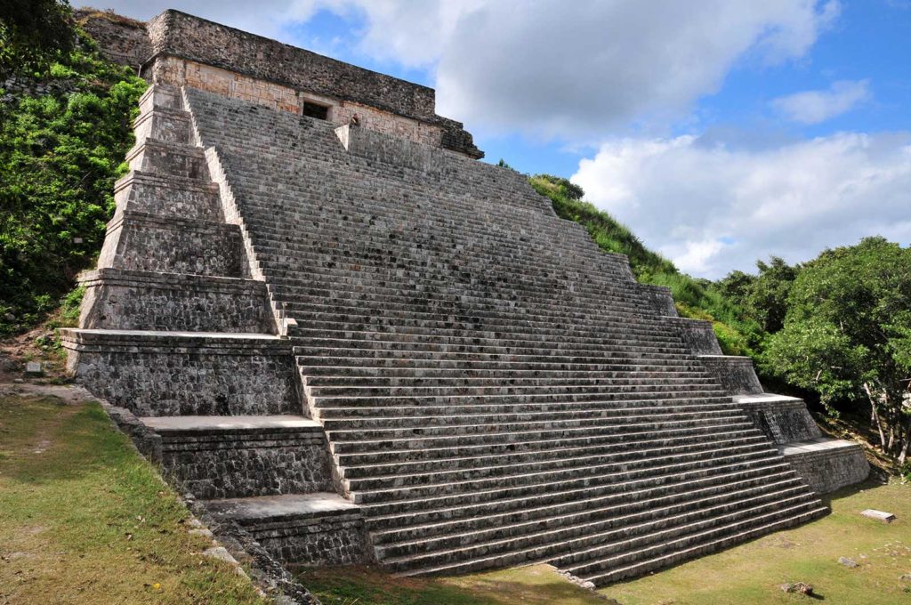 Gran Pyramide Uxmal